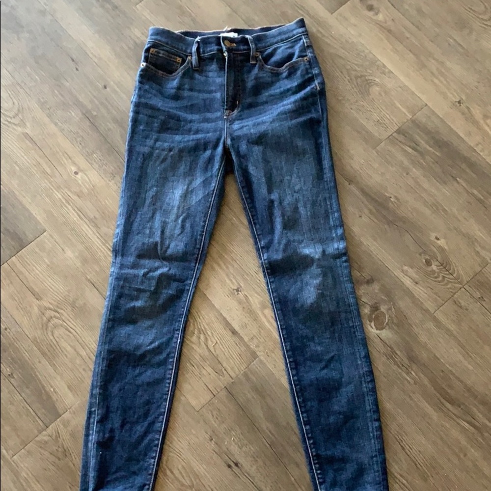 Like new. J crew jeans